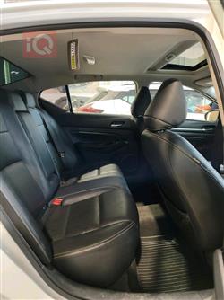 نيسان ألتيما